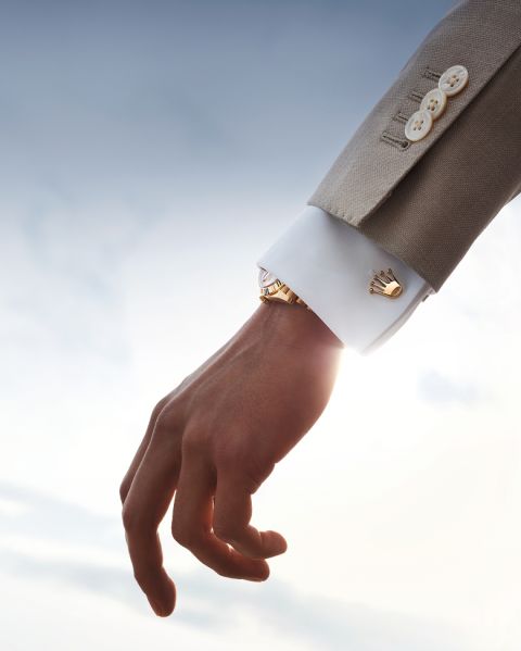 rolex-festive-RolexCufflinks 2403jva 001-1080-1920-landscape