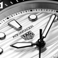 TAG HEUER AQUARACER PROFESSIONAL 300 DATE