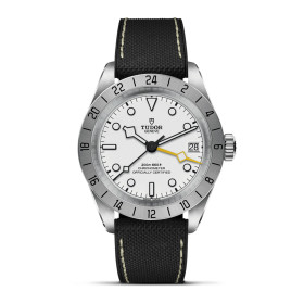         TUDOR Black Bay PRO M79470-0006