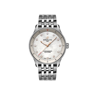  Breitling Navitimer 32, Ref: A77320E61A2A1
