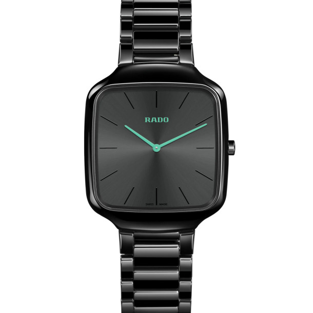         Quarzwerk, Rado True Square Thinline