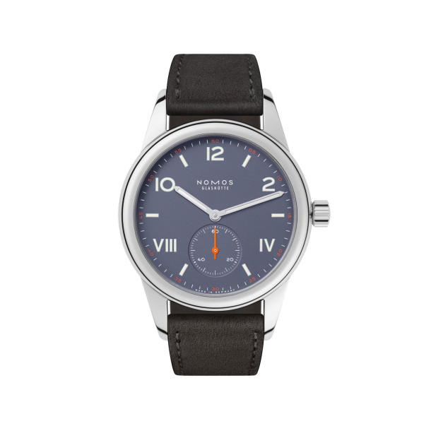         Handaufzug, NOMOS Glashütte Club Campus blue purple