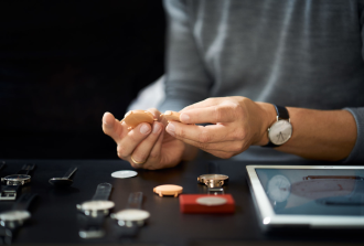 JuwelierJasper-NomosGlashütte-Highlightkachel-Design-1270x860px