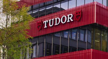 Banner Tudor Manufaktur 3840X1120Px