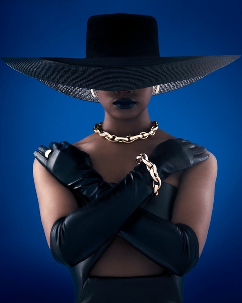 Lookbook_Chapeau_No_2_Navette_19_a0b61f29a3 Lookbook_Chapeau_No_2_Navette_19_a0b61f29a3
