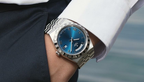 TUDOR-Royal-4-JuwelierJasper-840x480px-Lifestyle TUDOR-Royal-4-JuwelierJasper-840x480px-Lifestyle