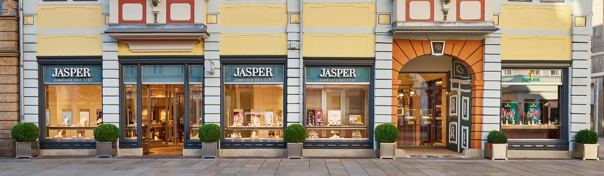 JuwelierJasper-ÜberUns-Historie-Banner-Desktop-3840x1120px