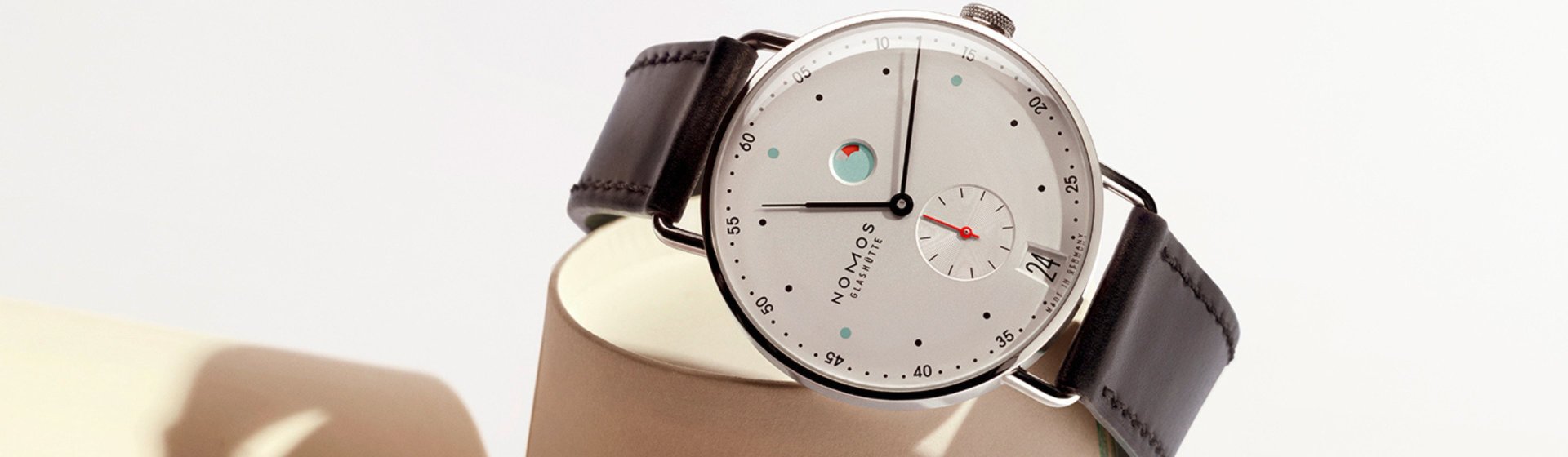 JuwelierJasper-NomosGlashütte-Metro-3840x1120px